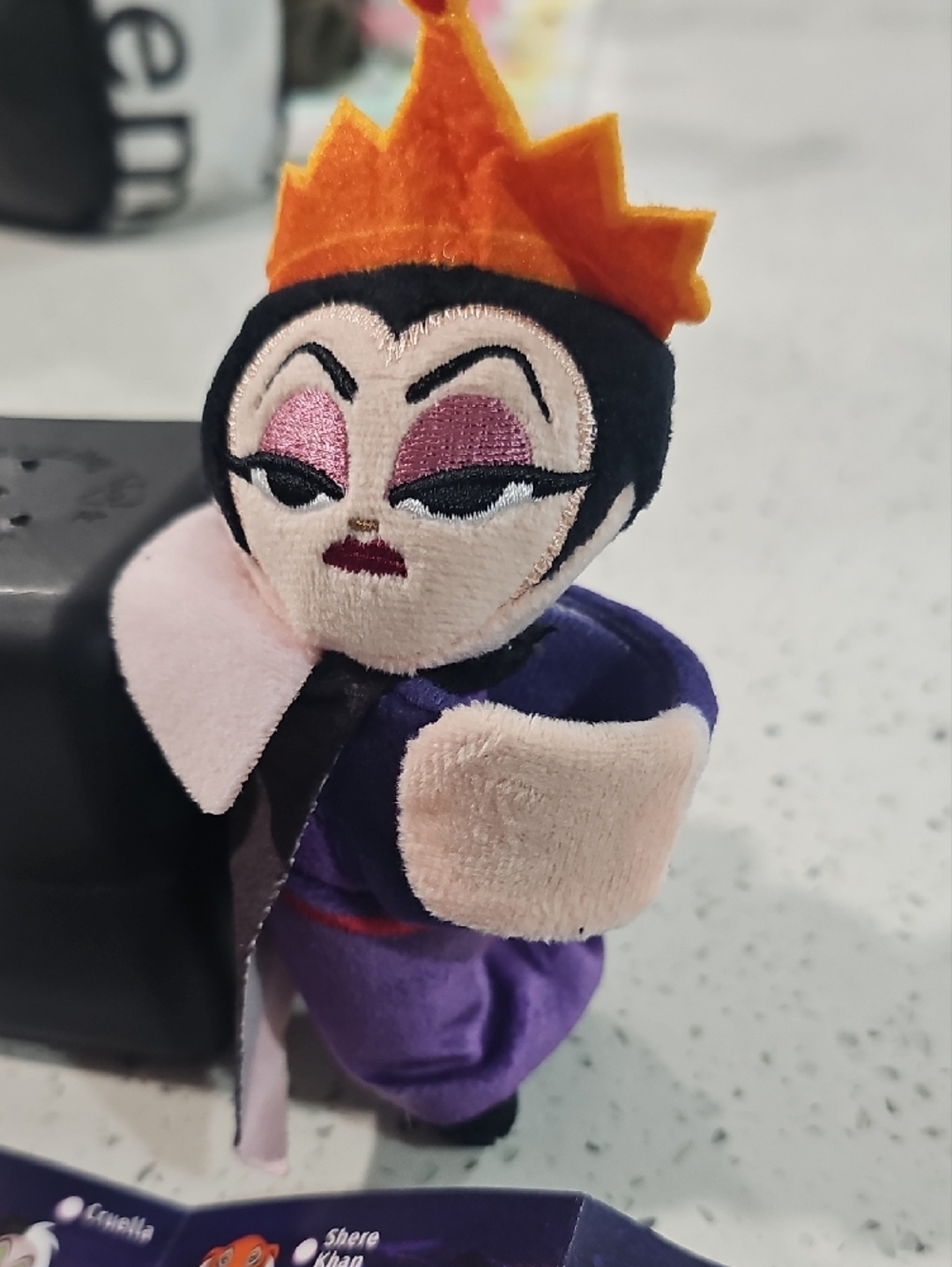 Disney Villains Evil Queen Creepy Cutie Cuff Plush - Black, Pink, Orange, Purple - Picture 3 of 5